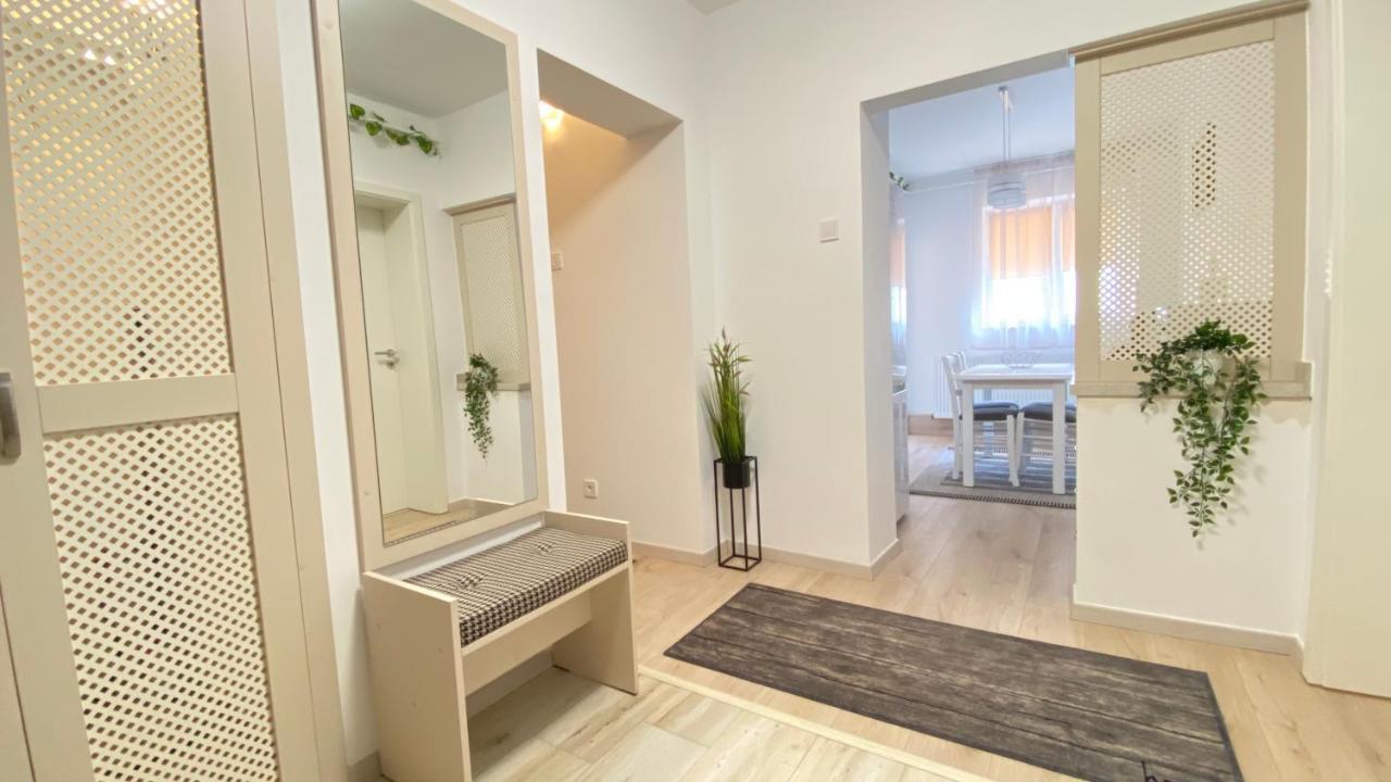 Trust Apartaments Braşov Extérieur photo